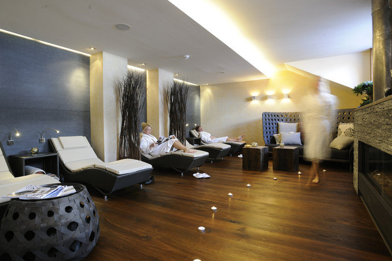 Bentleys House Lech am Arlberg Facilidades foto