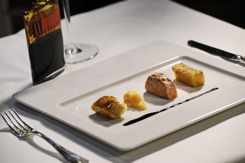 Bentleys House Lech am Arlberg Restaurante foto